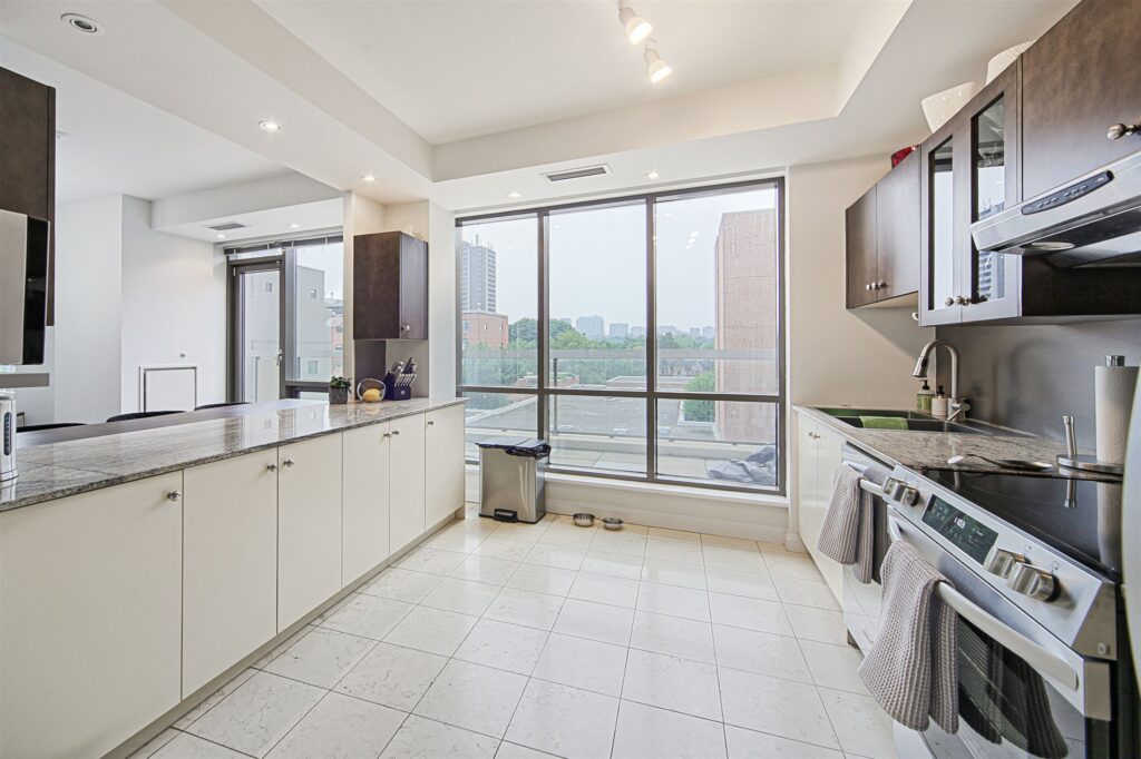 23-Kitchen_2