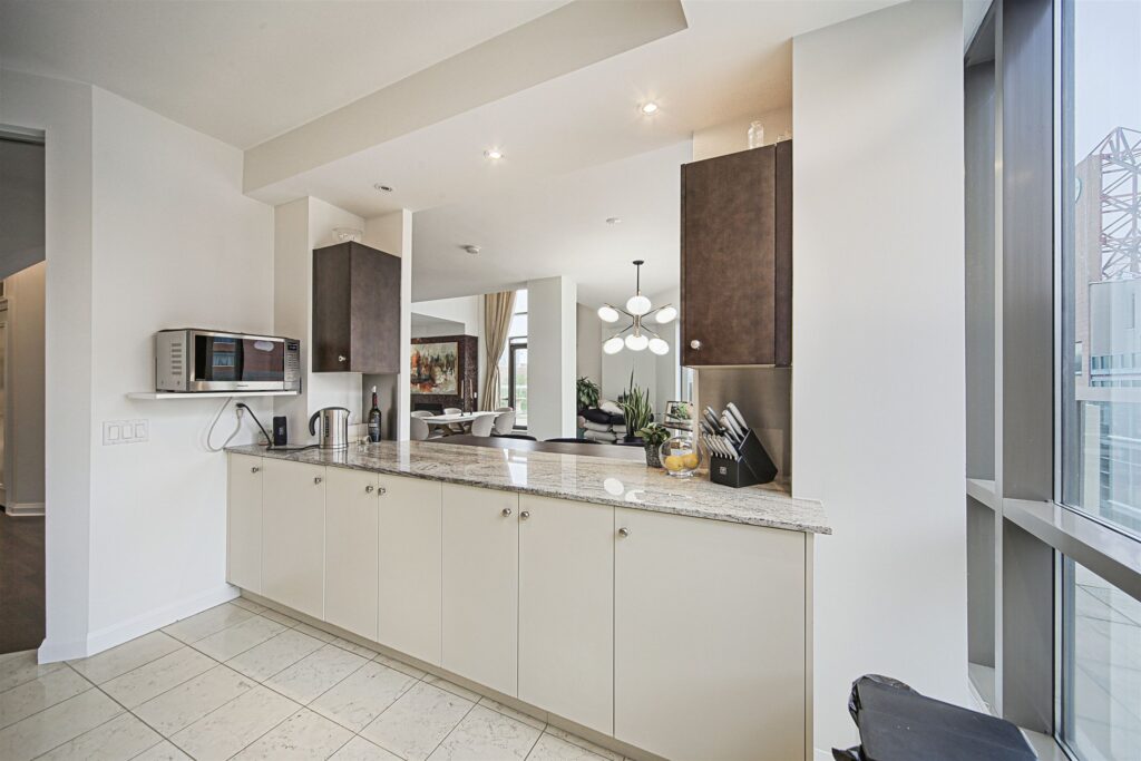 24-Kitchen_3
